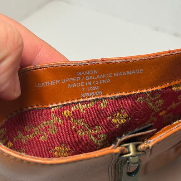 Liz Claiborne Flex Manon Leather Ankle Zip Boots Brown Women's Size 7.5 - Picture 9 of 11